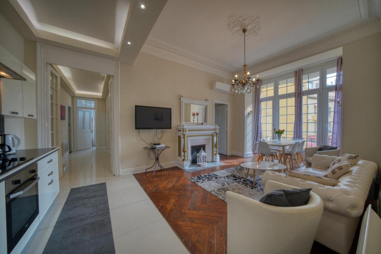 Prestige Designer Apartment, Super * Nizza